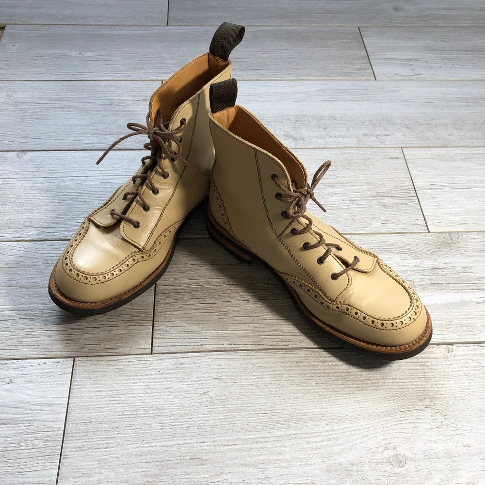 NWT Leather Made in England 7 Holes Men's Boots us8.5 Beige Classic